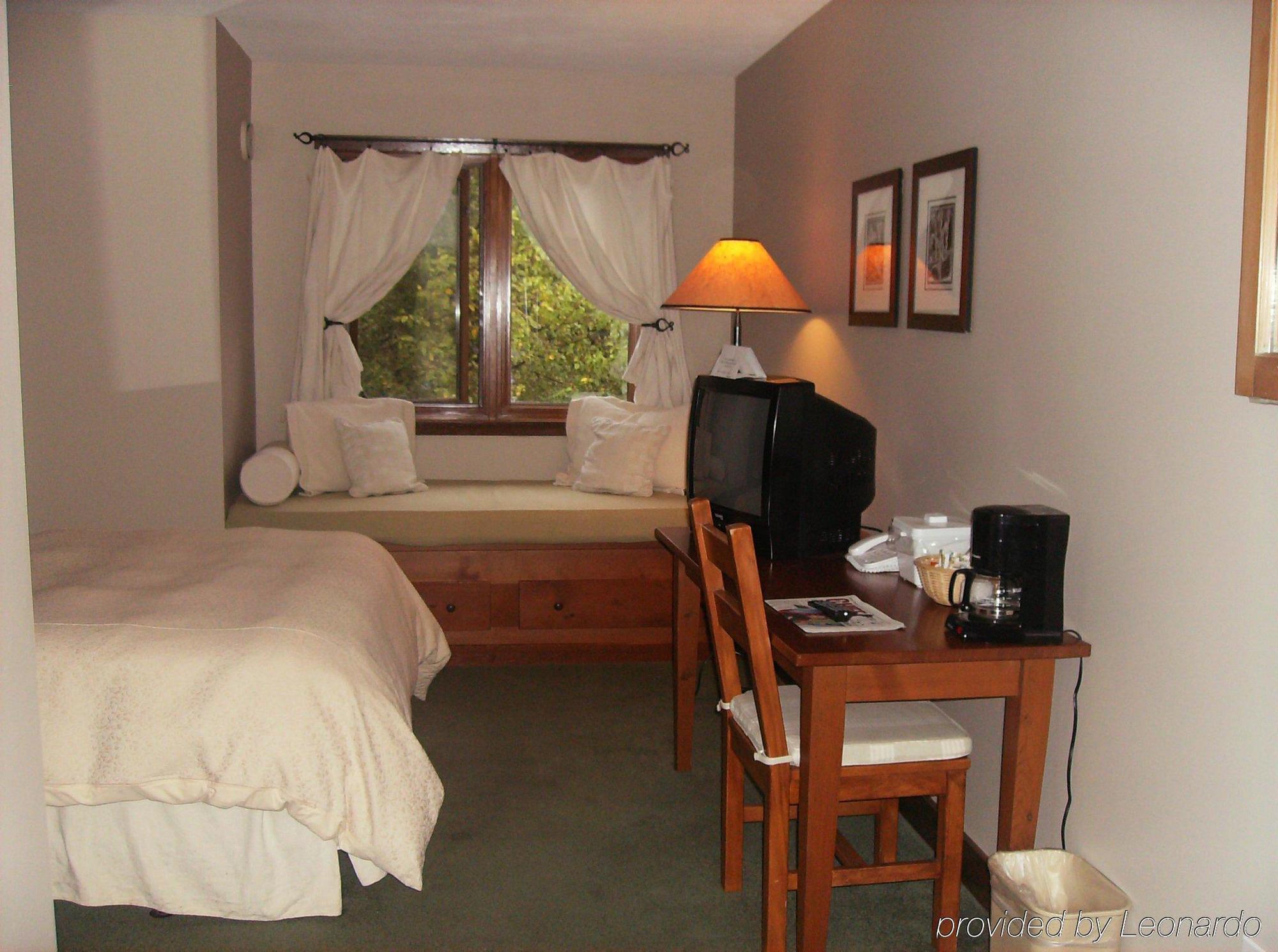 Howe Sound Inn & Brewing Company Squamish Phòng bức ảnh